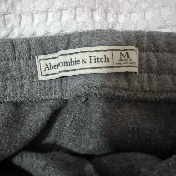 Abercrombie Logo shorts - Picture 4 of 4